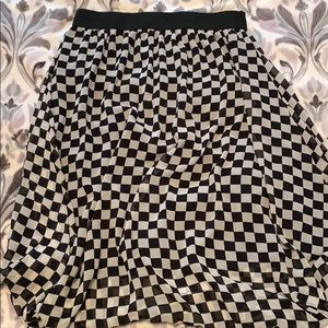 LuLaRoe Lola Skirt